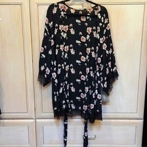 🖤🌸Honey Punch Cover Up/ Kimono/ Swim Cover